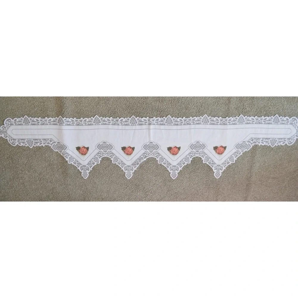 White Lace Table Runner With Pink Flowers Classic 88